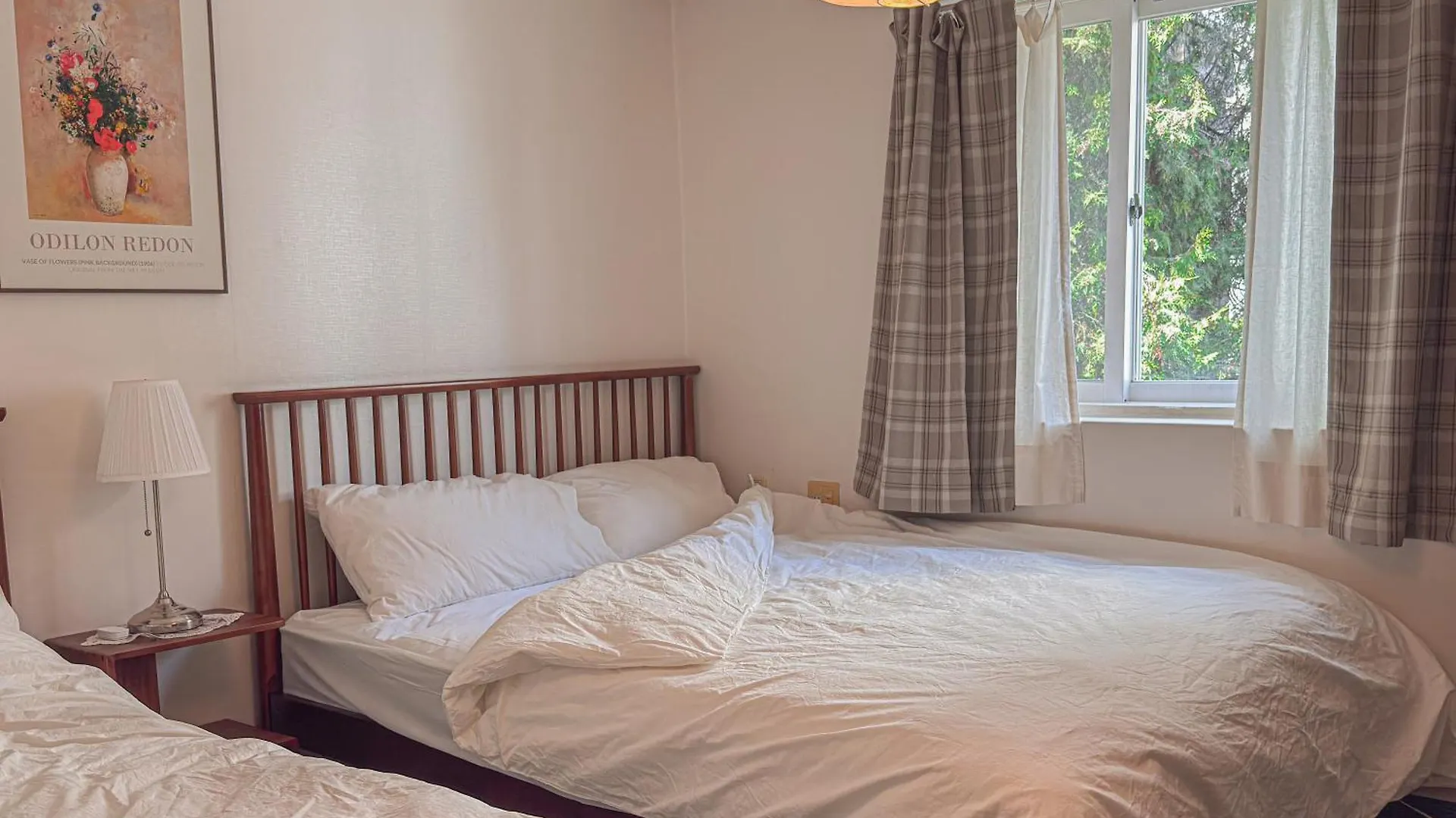Apartment Botanic Vibe, Spacious 2Br, Dining 4 Beds, Subway 3Min Seoul